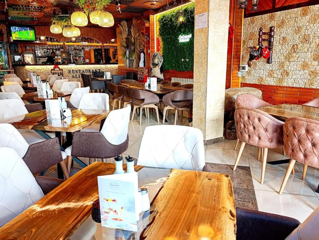 Hotel Alikante Sarnitsa Dış mekan fotoğraf